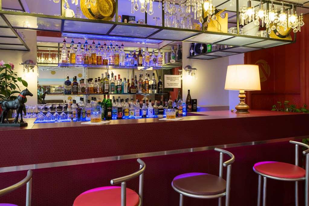 Urban Style, Hotel Le Cheval Noir, Saint-Etienne Restaurang bild